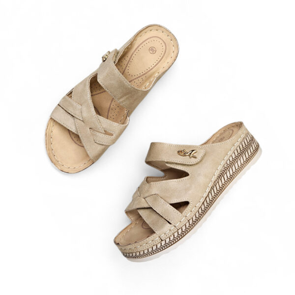 Ženske bež platform natikače s čičkom lagane i udobne