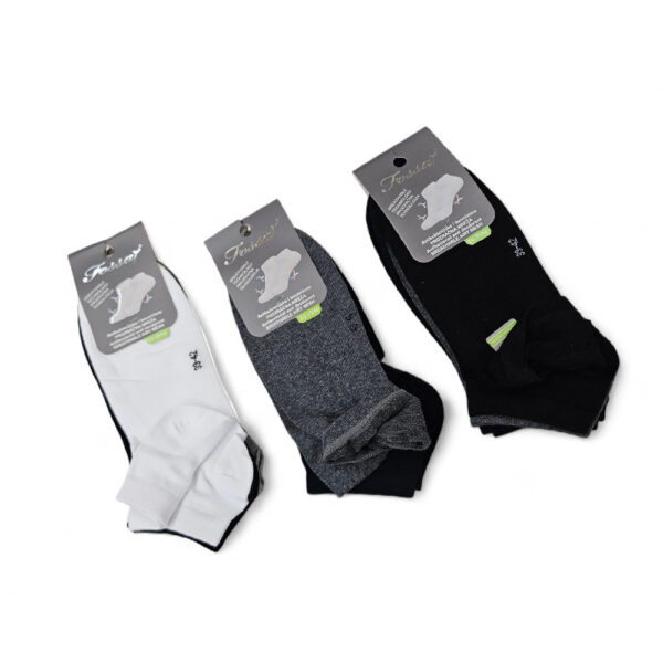 muske stopalice carape antibakterijske nevidljive u tenisicama