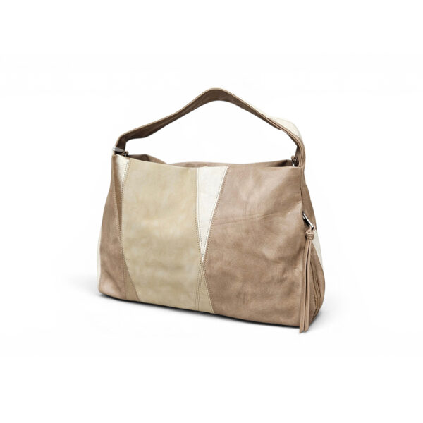 Ženska shopper torba u bež boji s modernim color block dizajnom i velikim unutarnjim prostorom za svakodnevnu upotrebu.